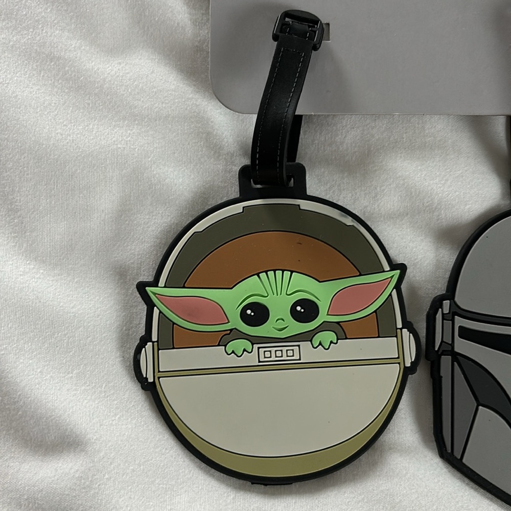 NWT Star Wars Mandalorian Bag Tags- New - Picture 3 of 10